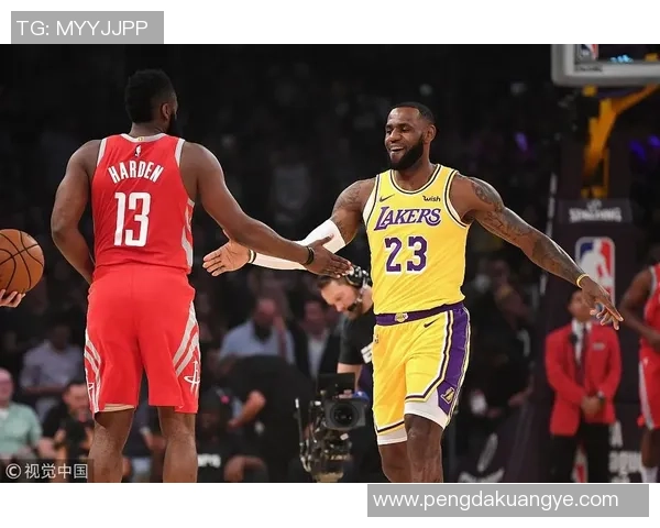 季后赛激战湖人对决火箭精彩直播全程回顾与分析