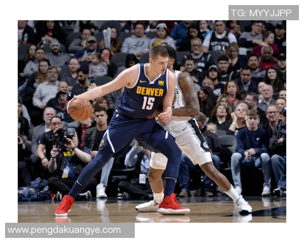 爵士队与掘金队的精彩对决全景回顾与分析尽在央视网 爵士队与掘金队的精彩对决全景回顾与分析尽在央视网