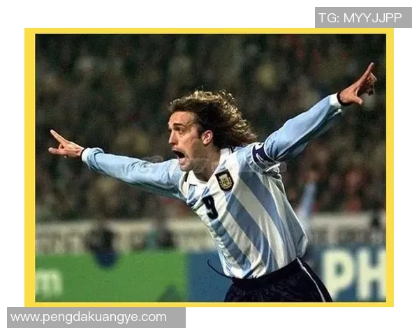 马内的足球传奇：从草根到顶级球星的奋斗历程与辉煌成就