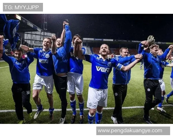 阿贾青年迎战SBV精英争夺荷甲联赛关键胜利的精彩对决