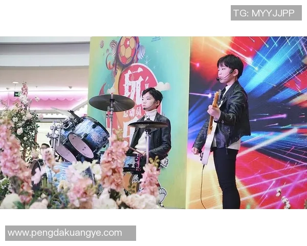 专访攀岩高手李敏揭秘成功背后的心路历程与训练秘诀 专访攀岩高手李敏揭秘成功背后的心路历程与训练秘诀